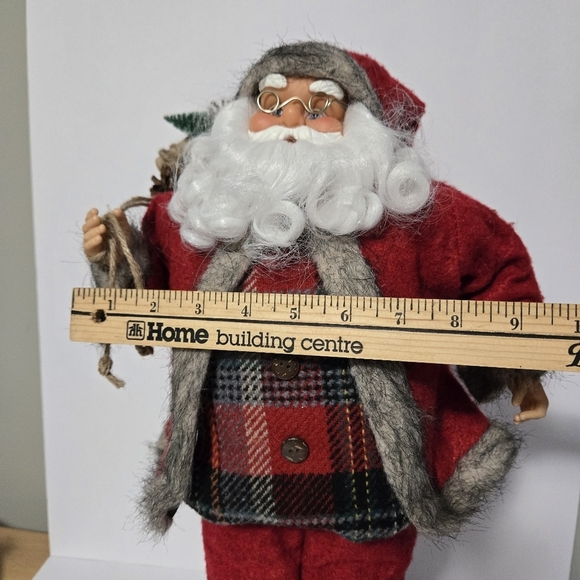 Festive Santa Claus Doll in Red Outfit - Picture 6 of 8